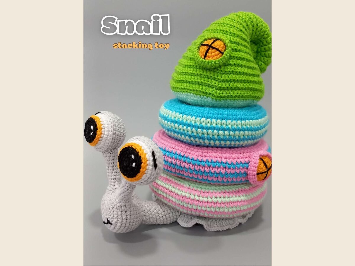 Snail stacking toy